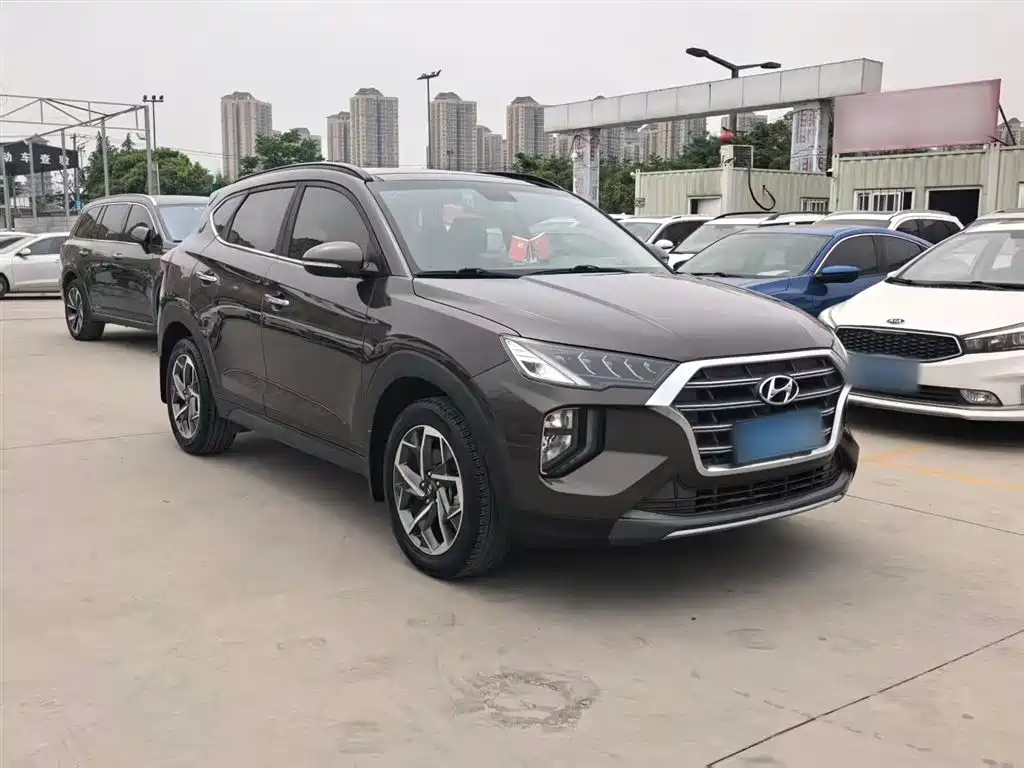 Hyundai Tucson 2019 280TGDi Dual Clutch 2WD Fashion Edition China V фото 4