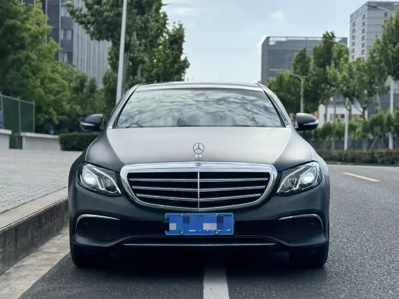 Mercedes-Benz E-Class 2019 E 200 L фото 2