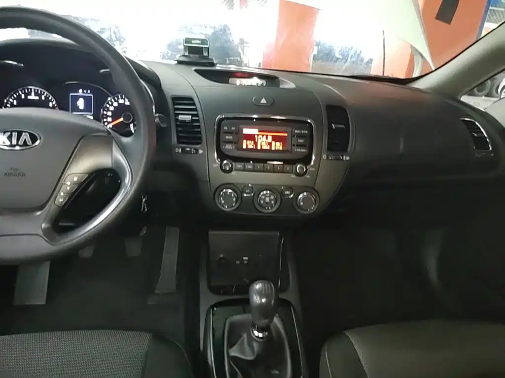 Фото 13 - Kia K3