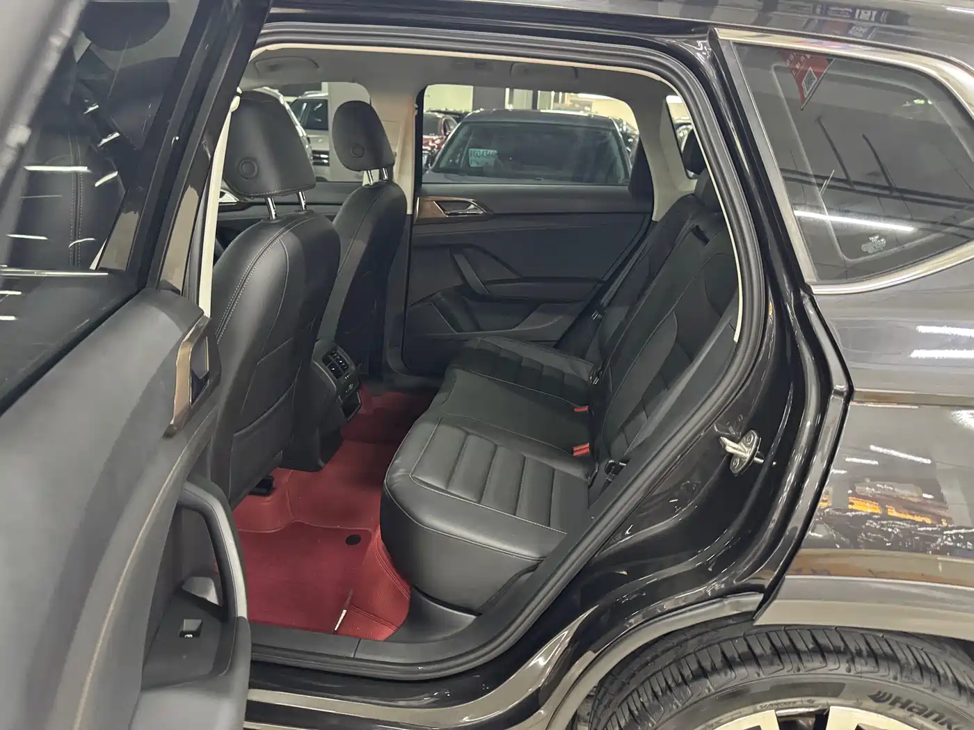 Volkswagen Tharu, миниатюра 6