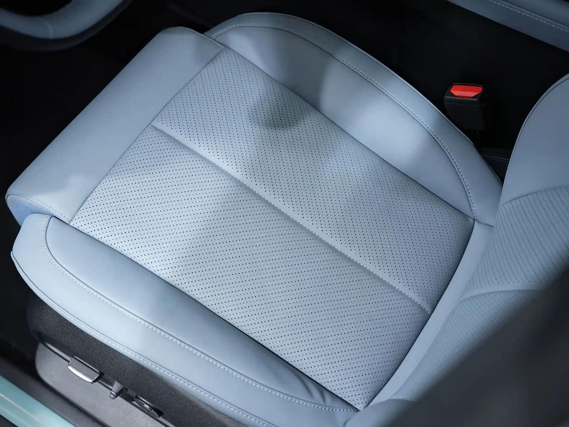 Фото 8 - NIO EC6