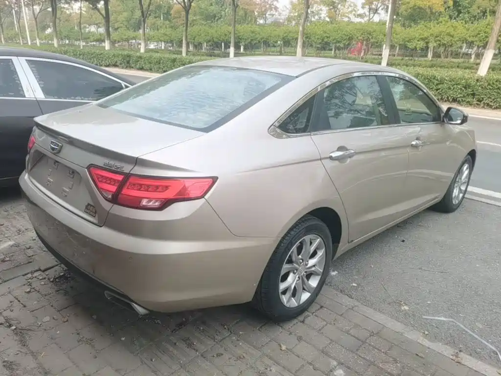 Photo 7 - Geely Emgrand GL