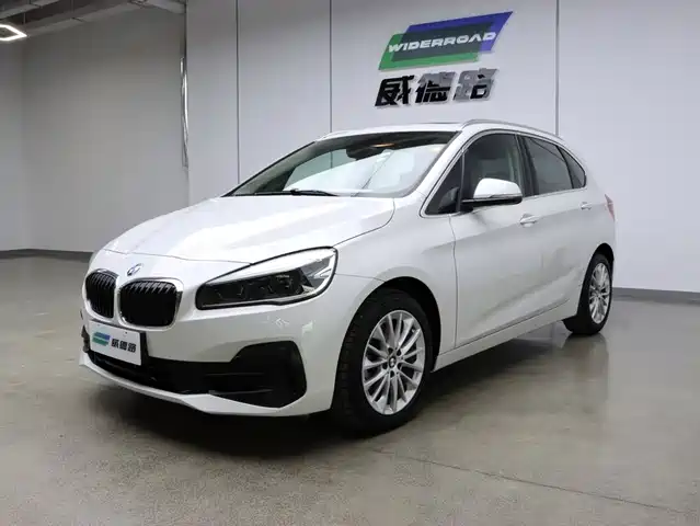 BMW BMW 2 Series Touring 2018 218i Luxury Line