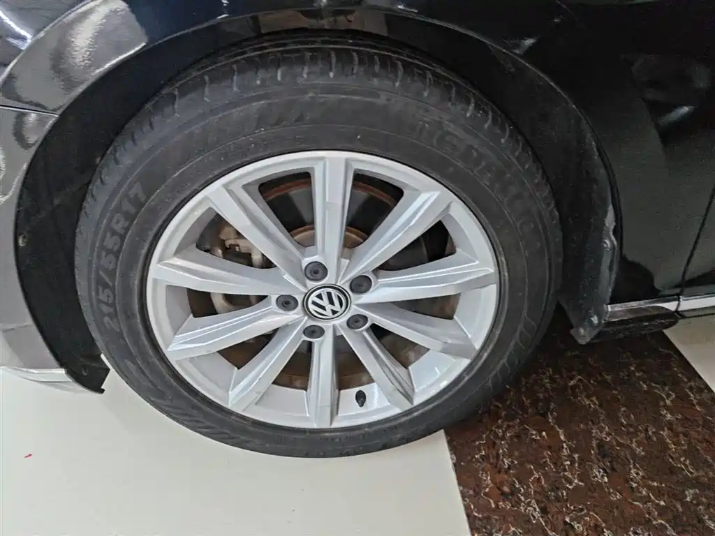 Volkswagen Magotan 2019 330TSI DSG Leading China VI фото 23