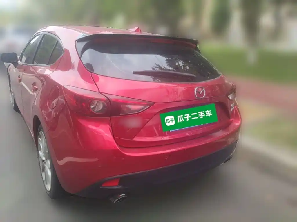 صورة 4 - Mazda Mazda 3