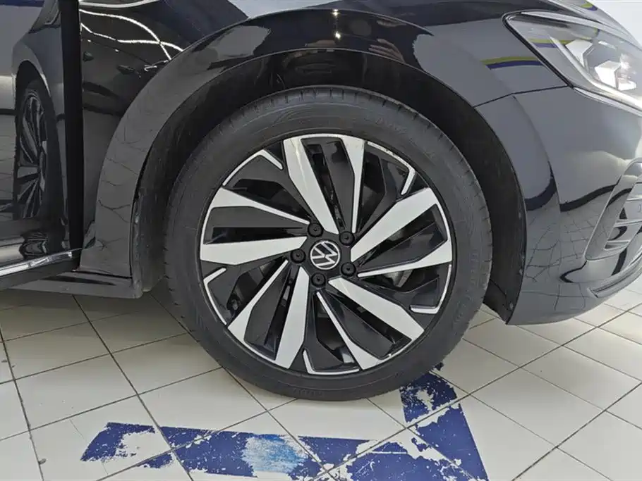 Volkswagen Passat 2023 Facelift 330TSI Elite Edition фото 6