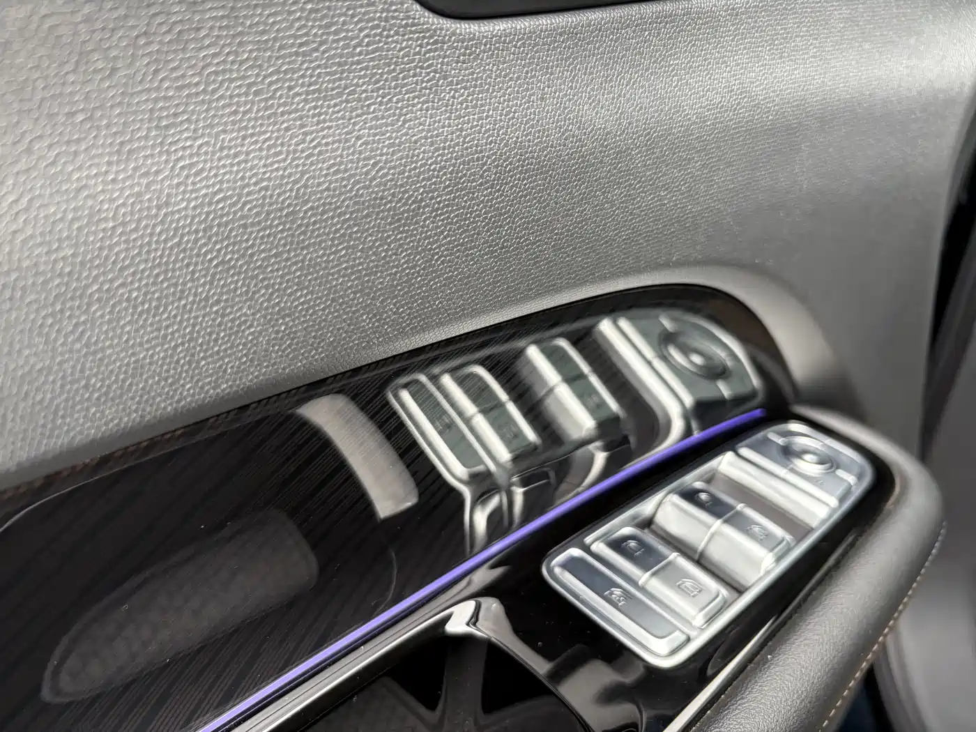 Hongqi HS3 PHEV 2024 PHEV 115km Power Edition фото 9