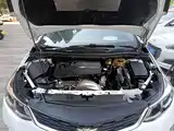 Фото 20 - Chevrolet Cruze
