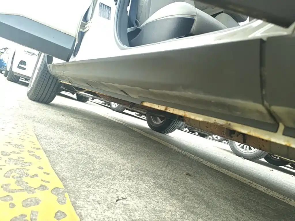 Фото 21 - BAIC Huansu S5