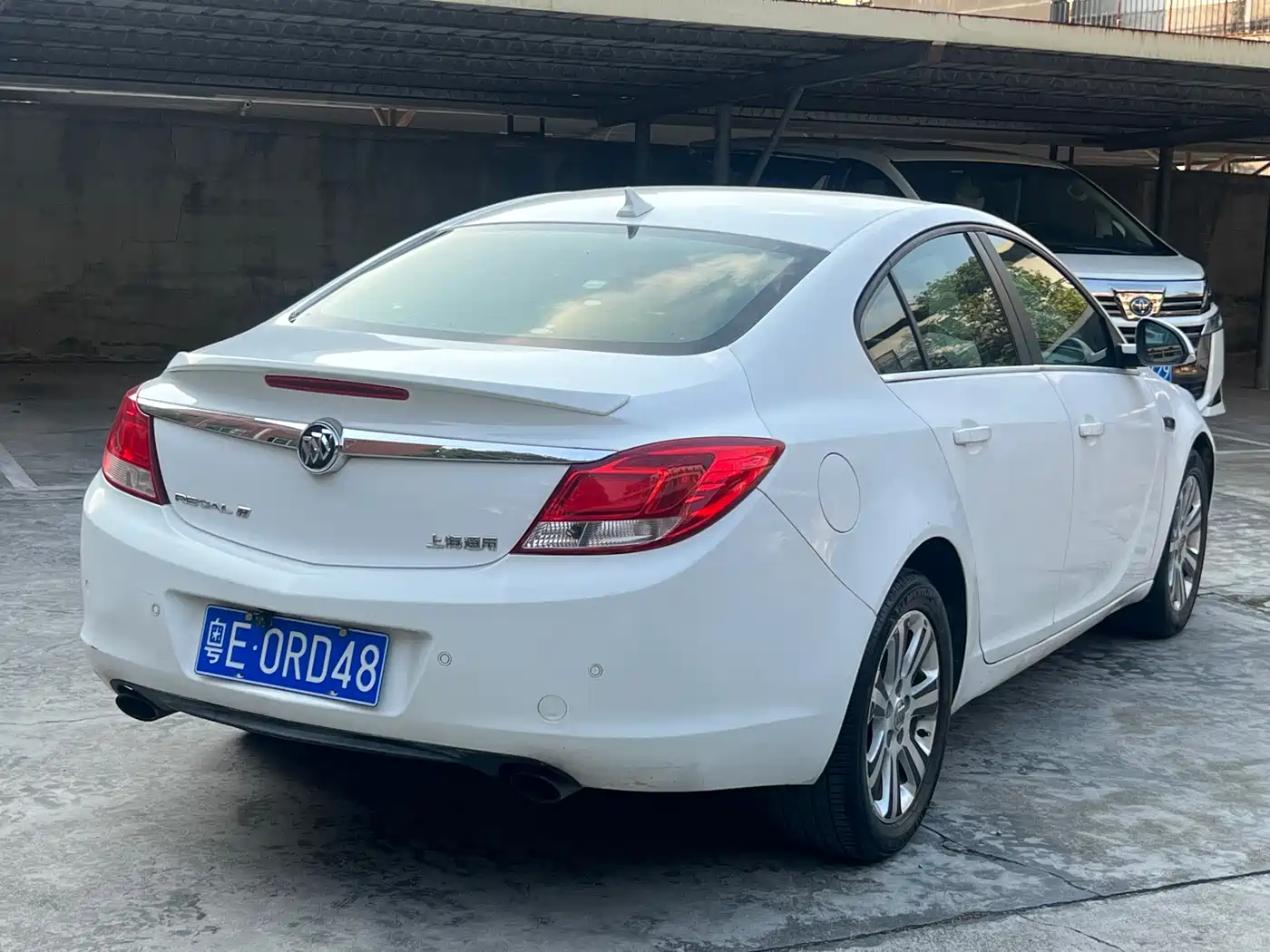 Buick Regal 2012 Model 1.6T Manual Elite Sport фото 4
