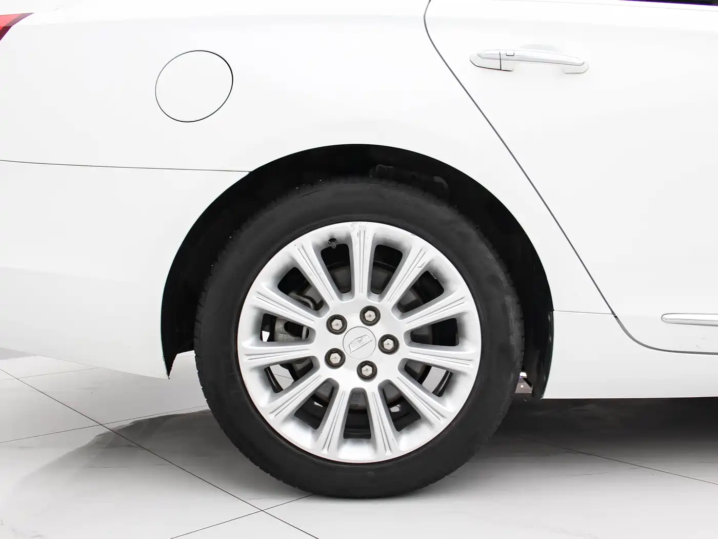 Cadillac XTS 2016 28T Technology фото 14