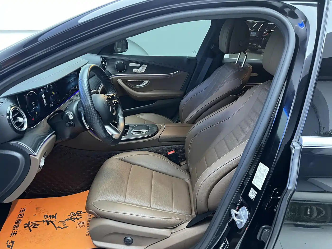 Mercedes-Benz E-Class 2023 E 300 L Sport Fashion фото 6