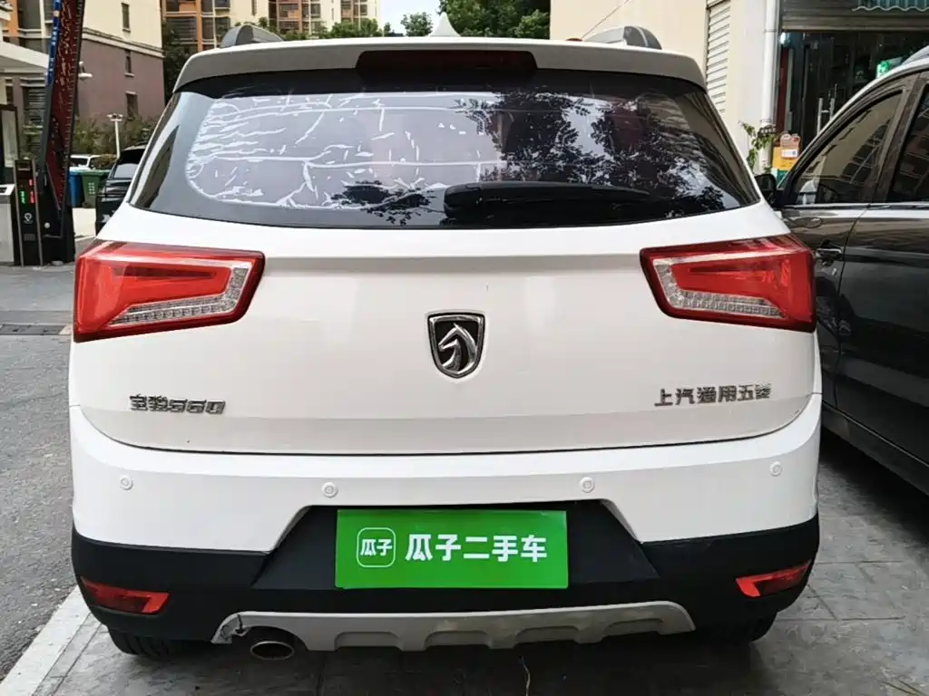 Baojun 560 2017 2016 1.8L iAMT Elite