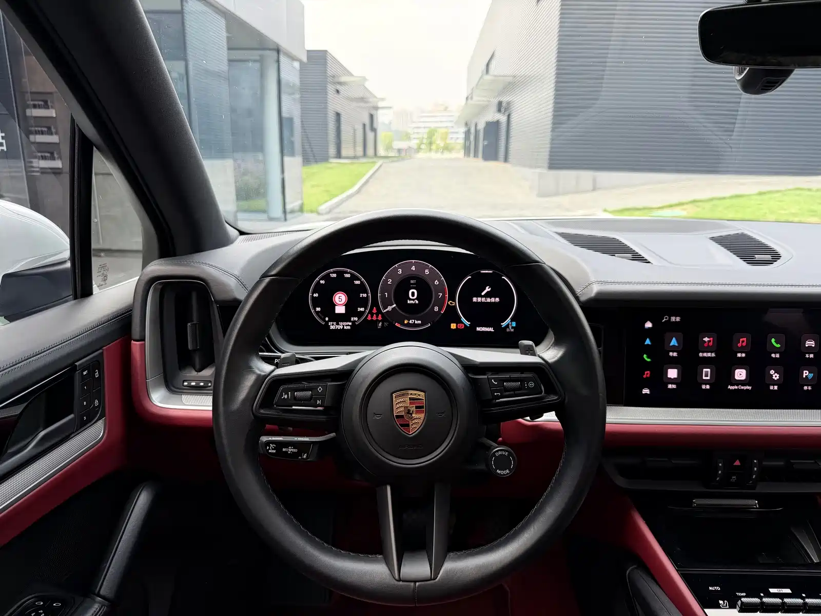 Фото 9 - Porsche Cayenne