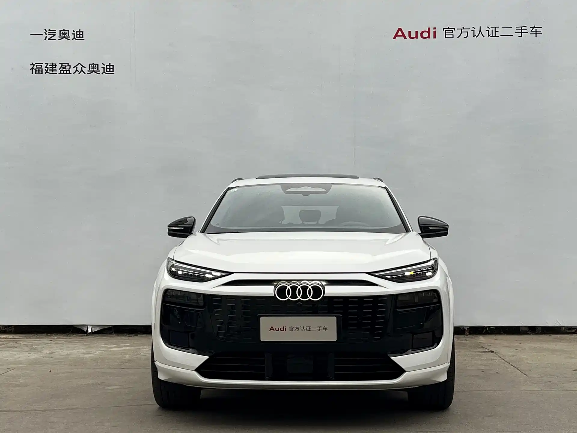 Фото 2 - Audi Q6L e-tron