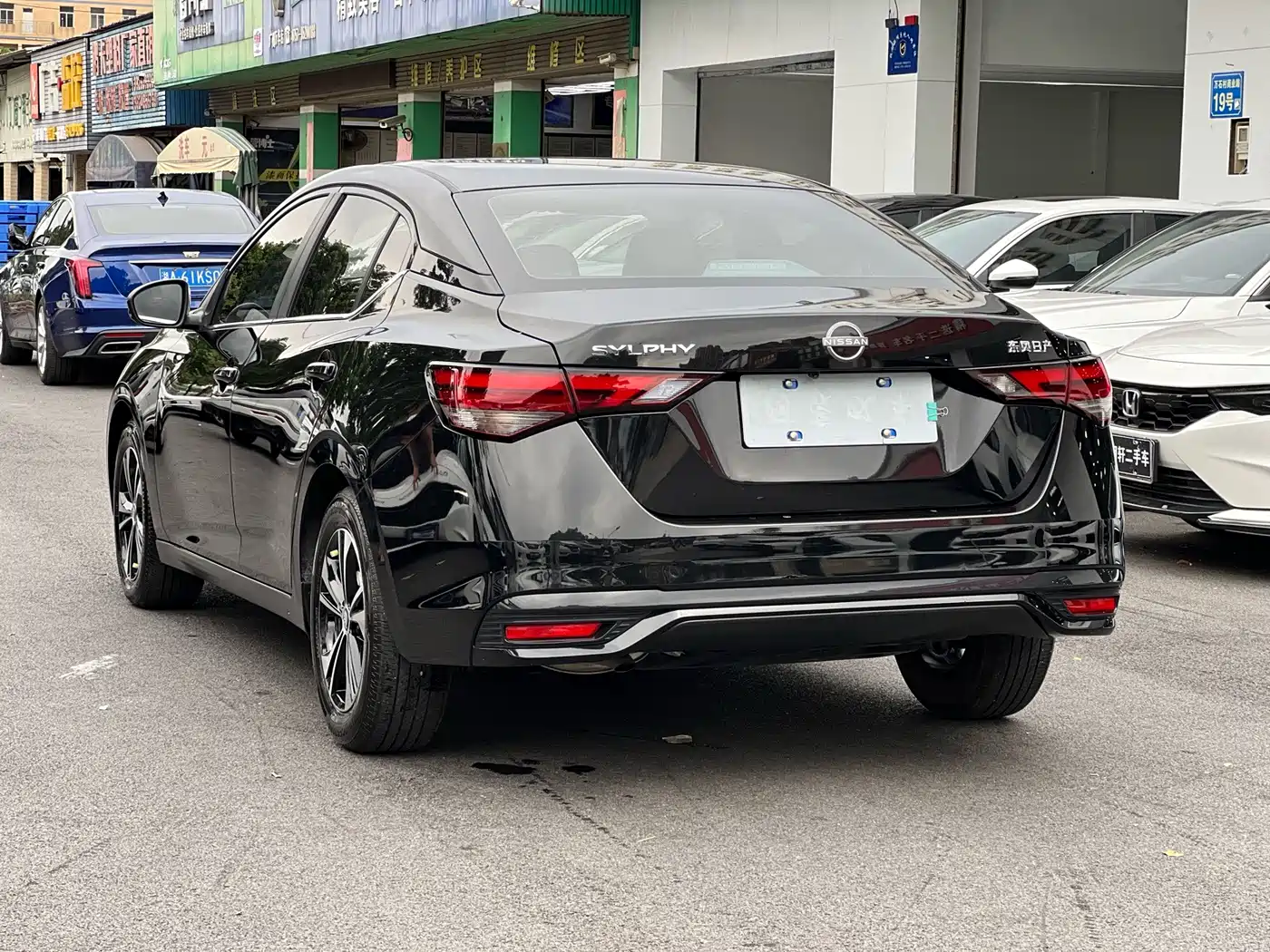 Nissan SYLPHY, миниатюра 7