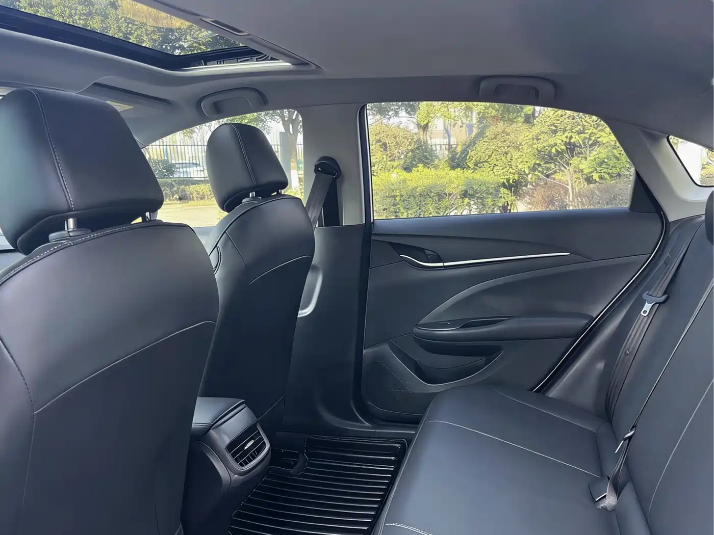 Buick Excelle 2021 Facelift 1.3T Auto Mild Hybrid Elite фото 12