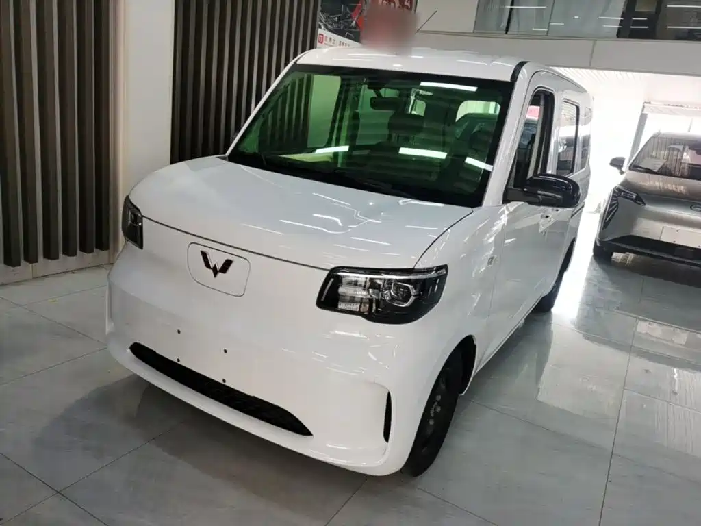 Similar car