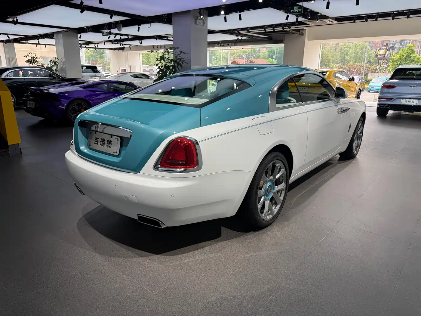 Rolls-Royce Wraith 2019 2018 6.6T Standard