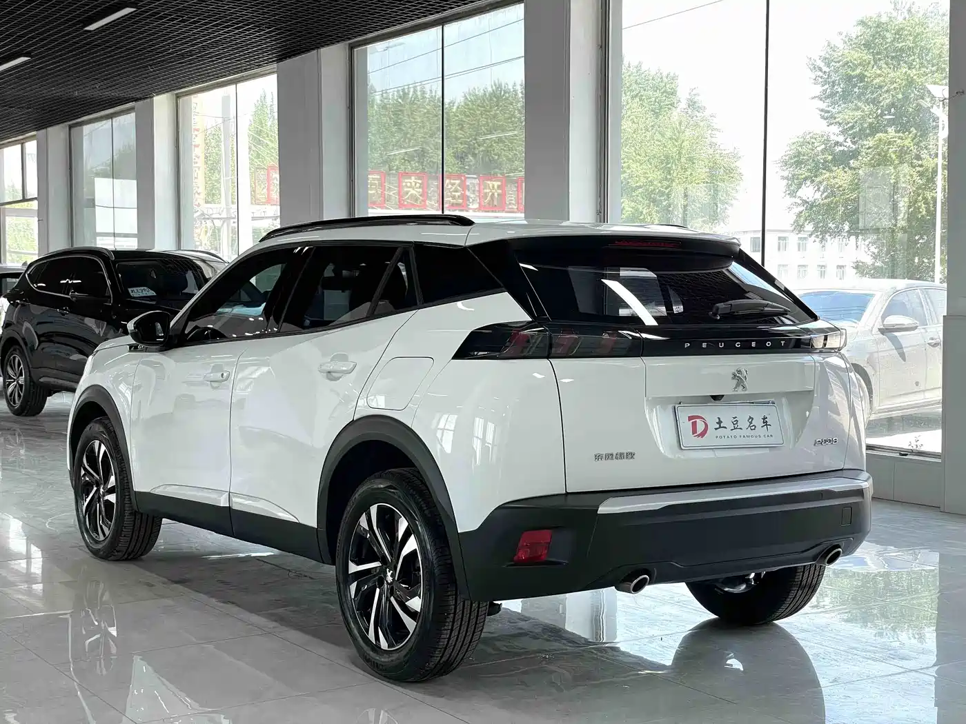 Peugeot 2008 2022 230THP THE ONE фото 4