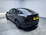 Фото 4 - Tesla Model 3