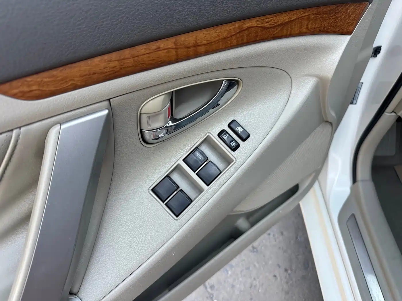 Toyota Camry 2010 2010 240G Luxury Edition