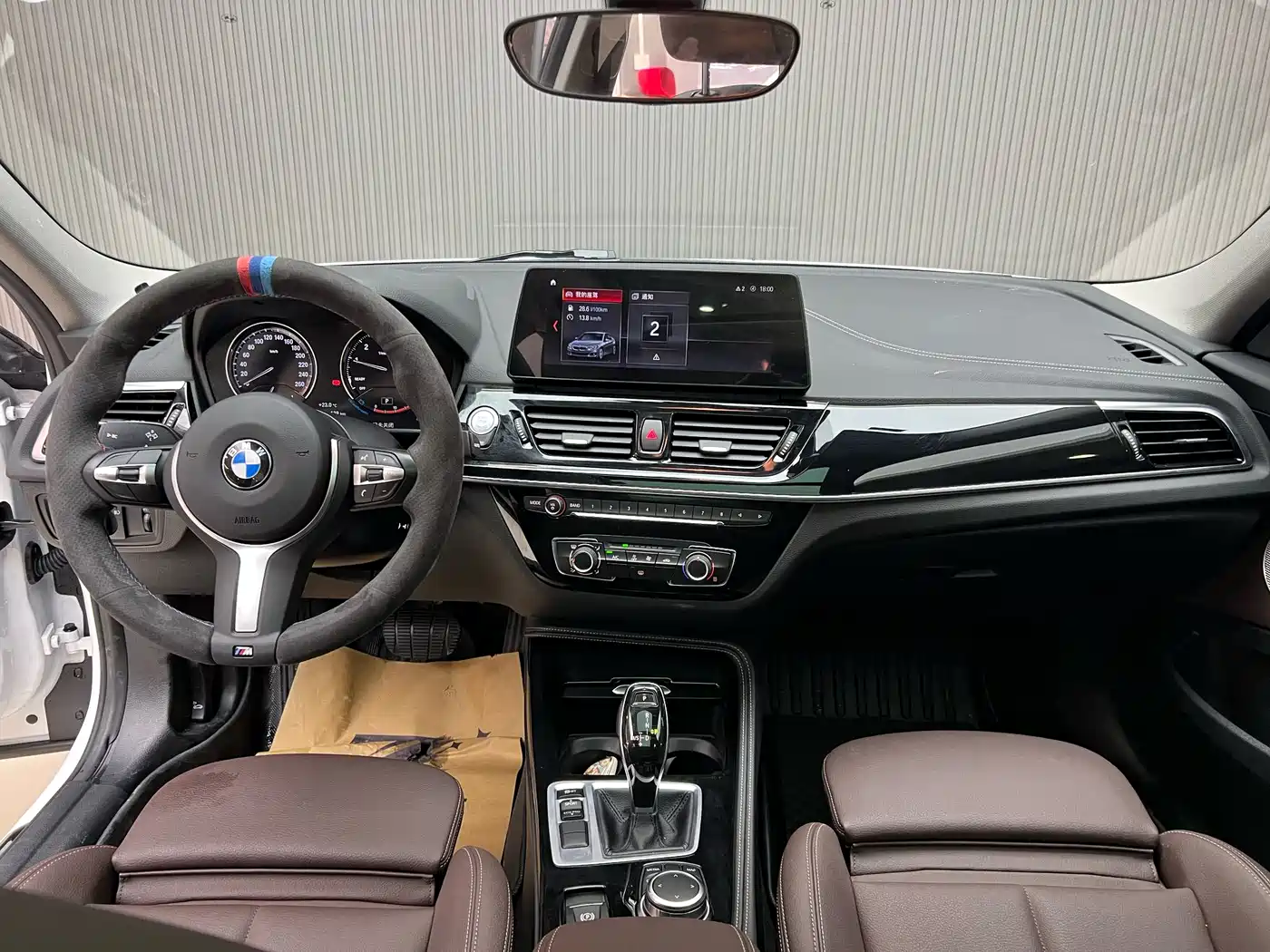 BMW 1 Series 2022 125i M Sport Shadow Edition фото 6