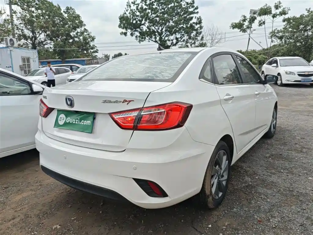 Changan Eado DT 2018 2018 1.6L Manual Intelligent Luxury