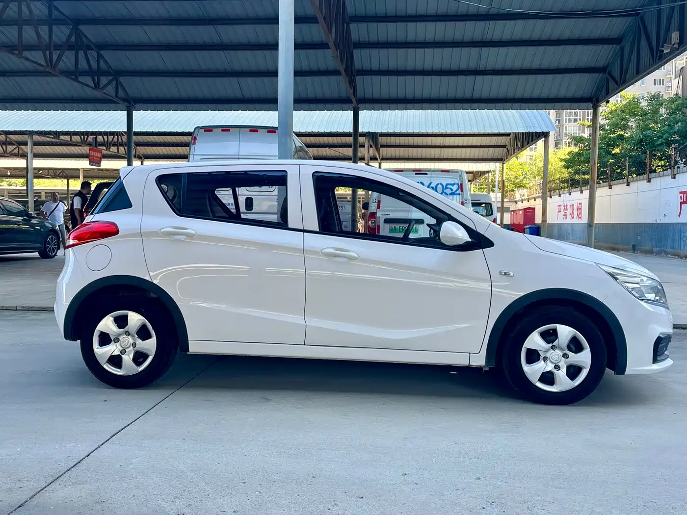 Baojun 310 2021 2020 1.2L Manual Value Edition