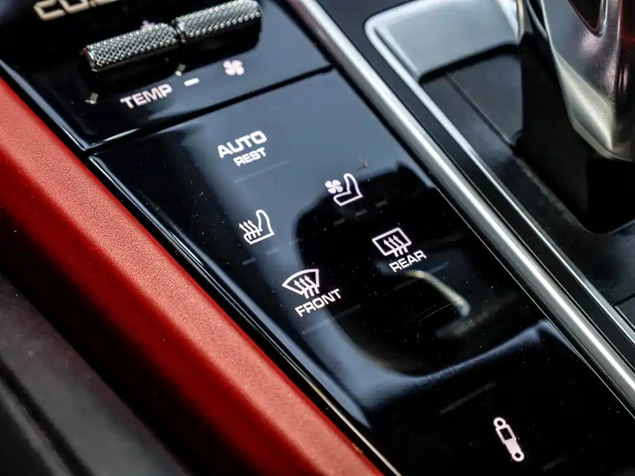 Porsche Cayenne New Energy 2023 2023 Cayenne E-Hybrid 2.0T Platinum Edition
