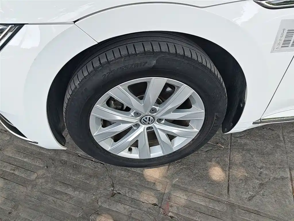 Volkswagen FAW-Volkswagen CC 2019 330TSI Elegance Edition China VI фото 23