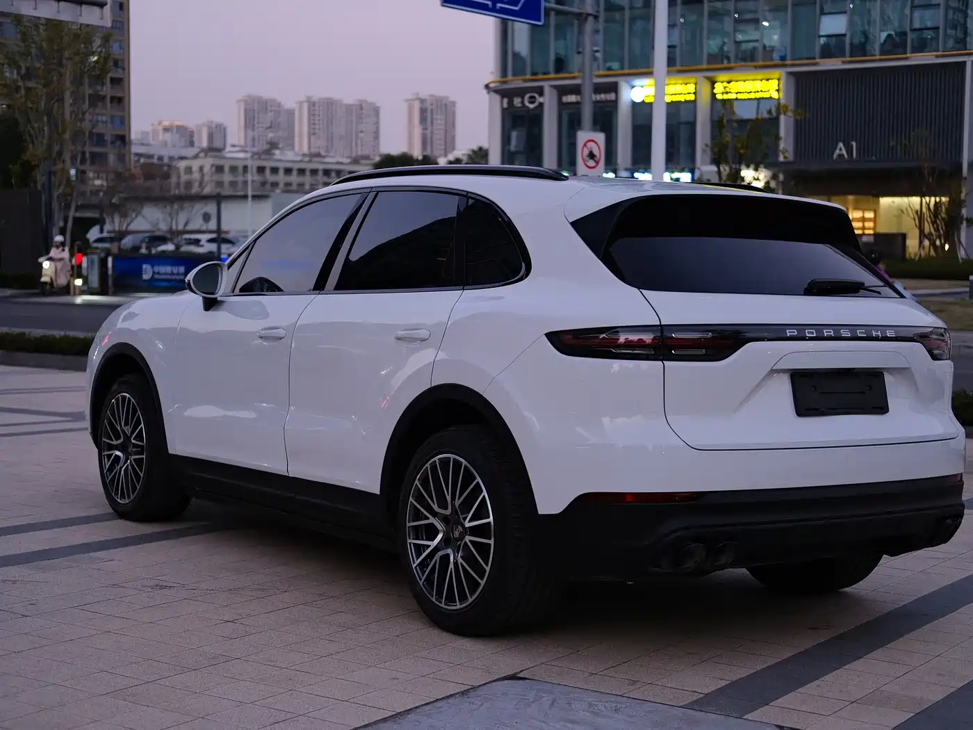 Porsche Cayenne 2019 Cayenne 3.0T фото 14