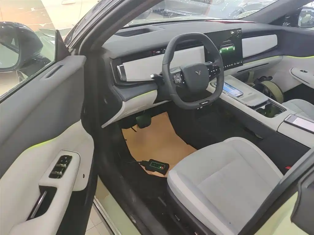 Voyah Auto Voyah Zhiyin 2024 Ultra Long Range Intelligent Edition фото 16