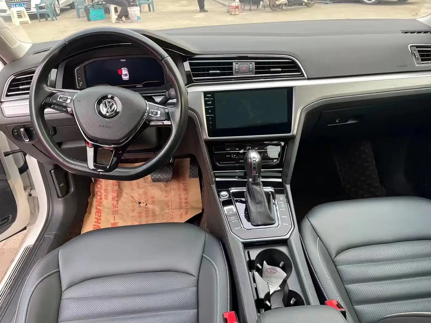 Volkswagen Lamando 2021 280TSI DSG Luxury Phantom Edition фото 6