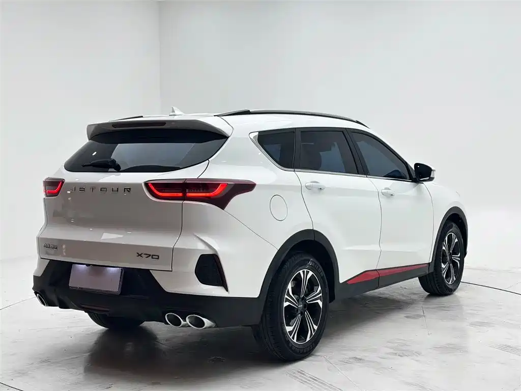 Фото 6 - Jetour X70