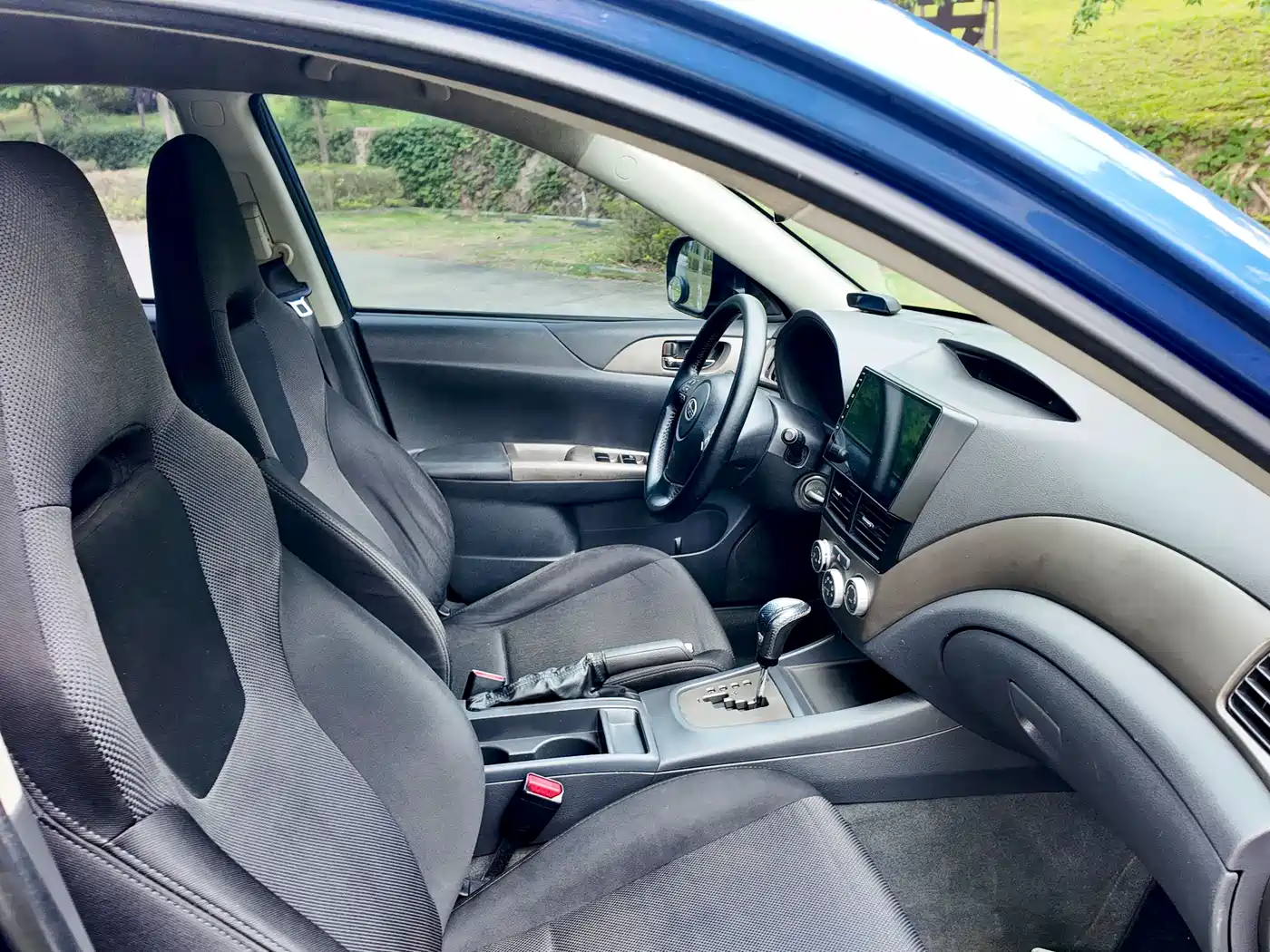 Subaru Impreza 2008 2.0R Hatchback Sport фото 32
