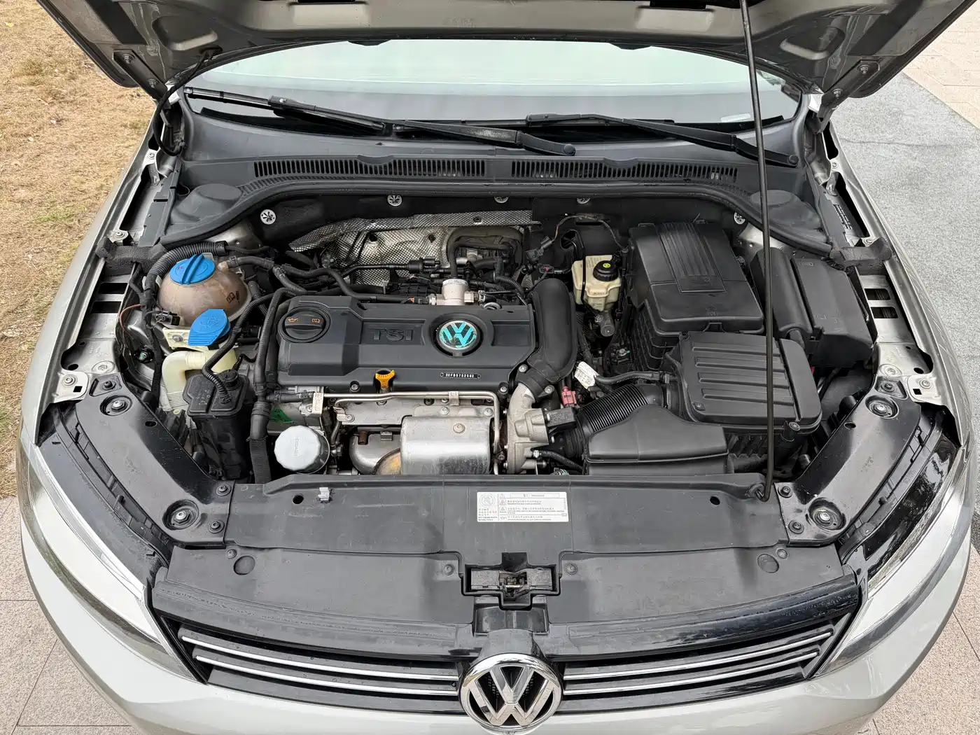 Volkswagen Sagitar 2014 1.4TSI Automatic Luxury фото 12