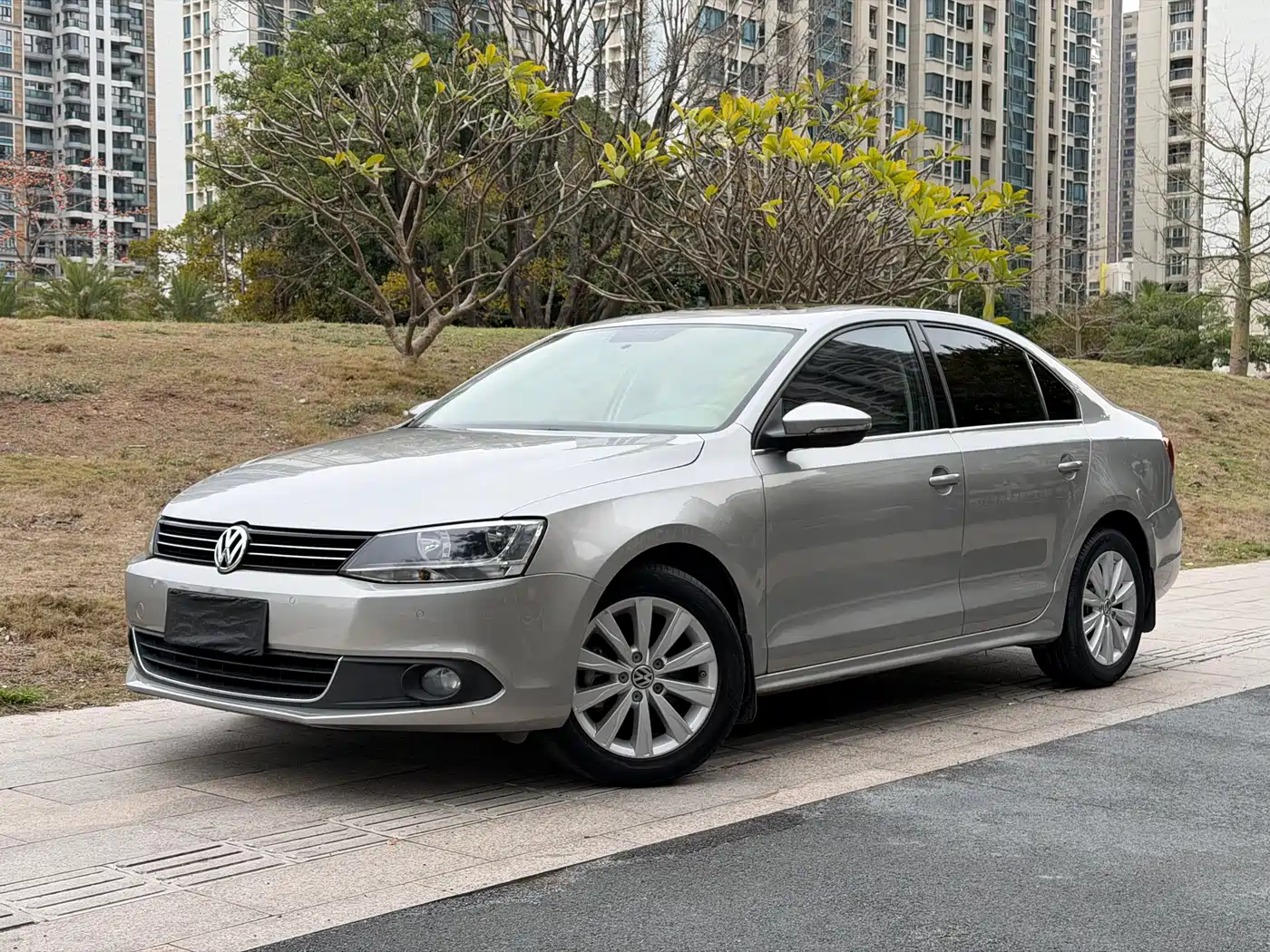 Volkswagen Sagitar 2014 1.4TSI Automatic Luxury