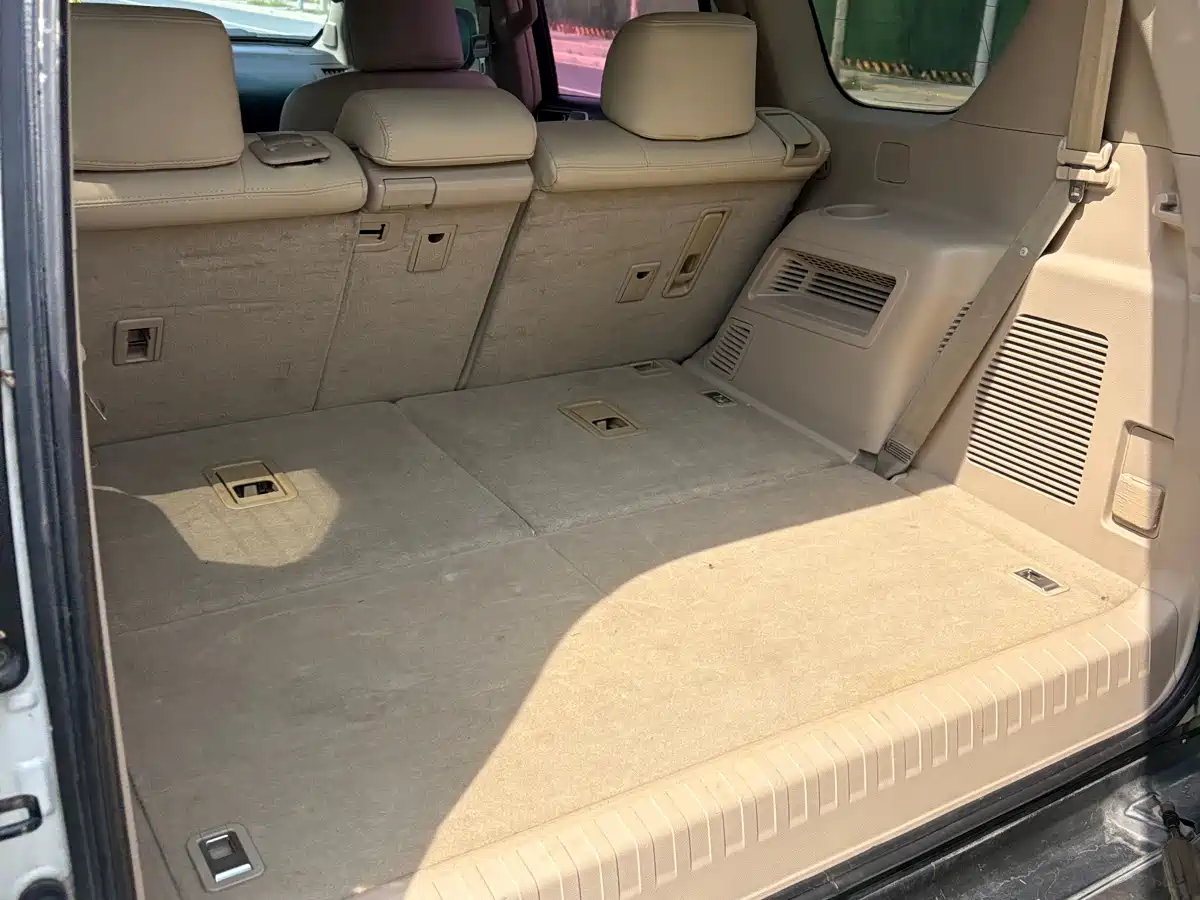 Toyota Prado (Import) 2010 2.7L Auto Luxury фото 5