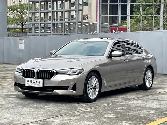 BMW 5 SERIES