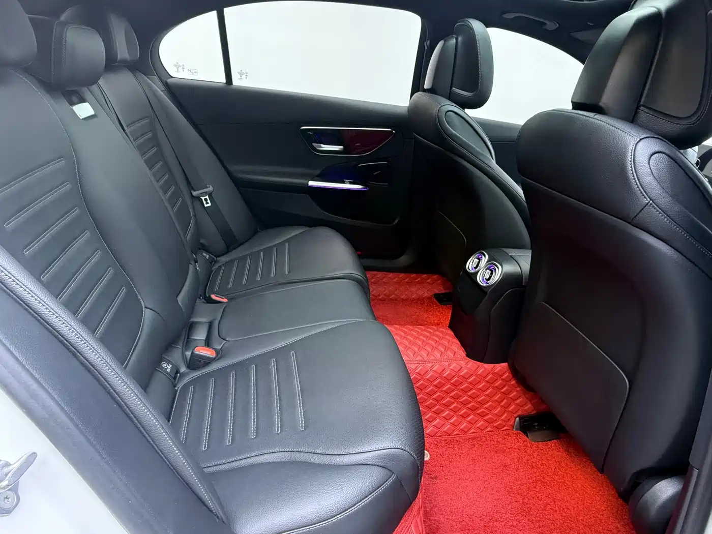 Mercedes-Benz C-Class 2022 C 260 L Sport Edition фото 30