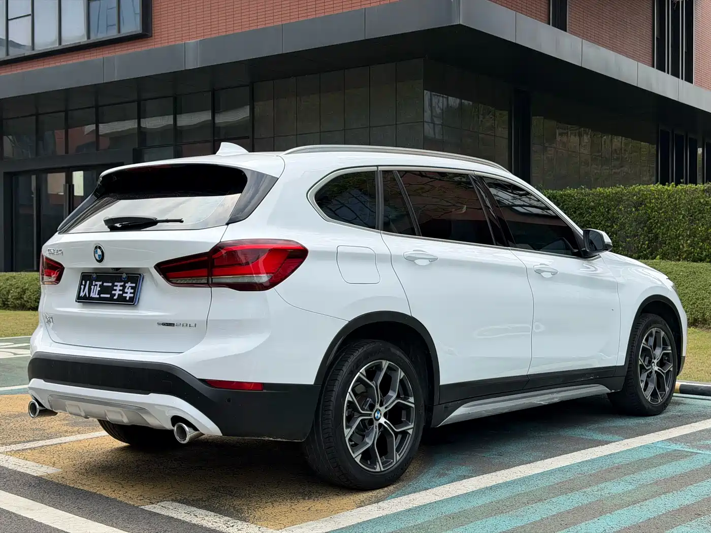 BMW X1 2020 sDrive20Li Fashion Model фото 17