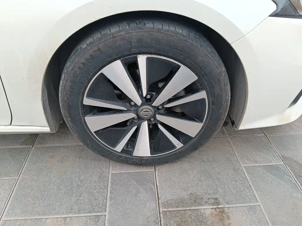 Photo 24 - Nissan Teana