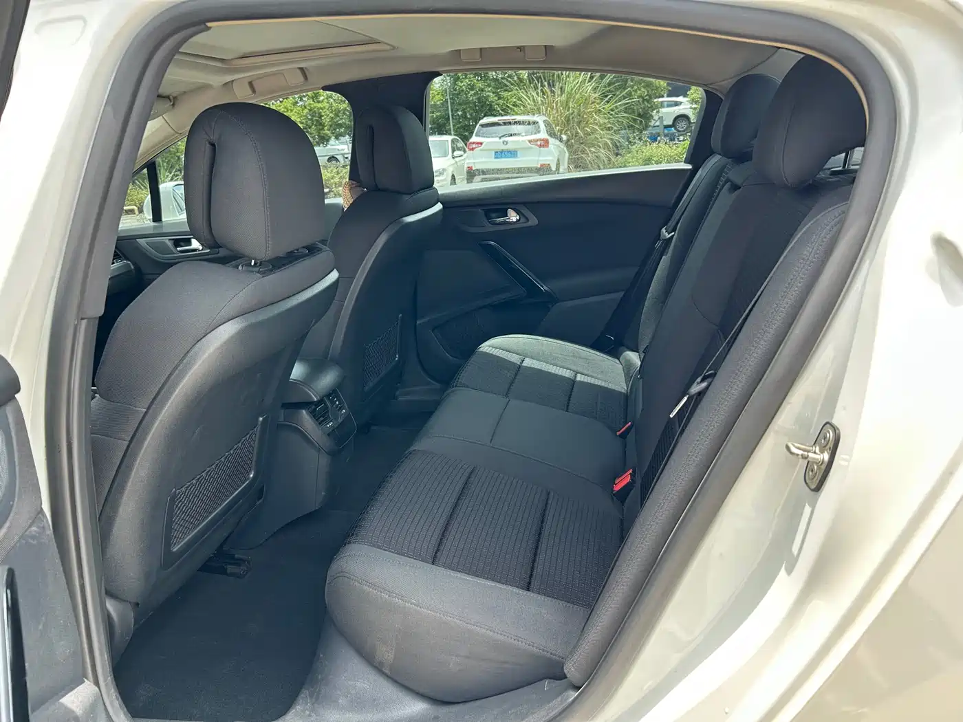 Peugeot 508 2015 1.6THP Auto Comfort Edition фото 10