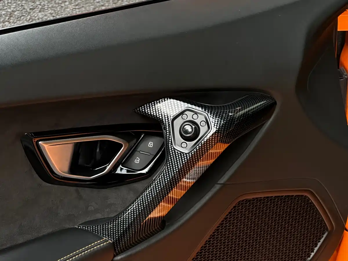 Lamborghini Huracán 2014 LP 610-4 фото 13
