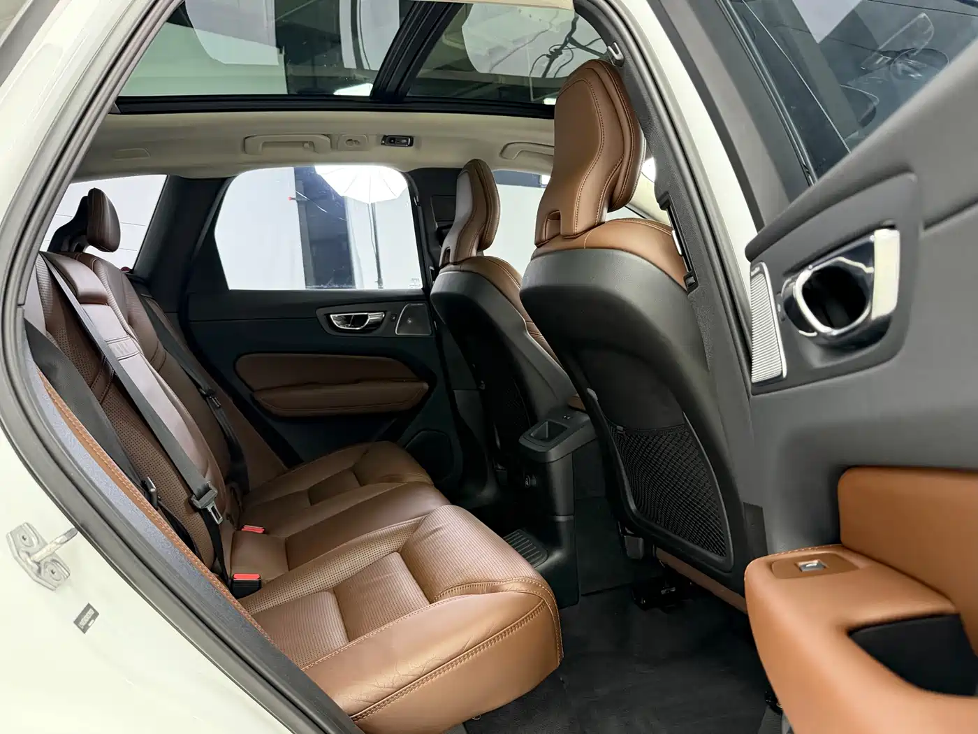 VOLVO XC60 PLUG IN HYBRID