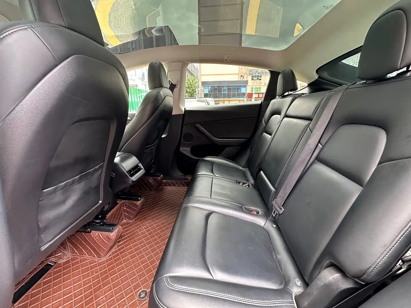 Фото 4 - Tesla Model Y
