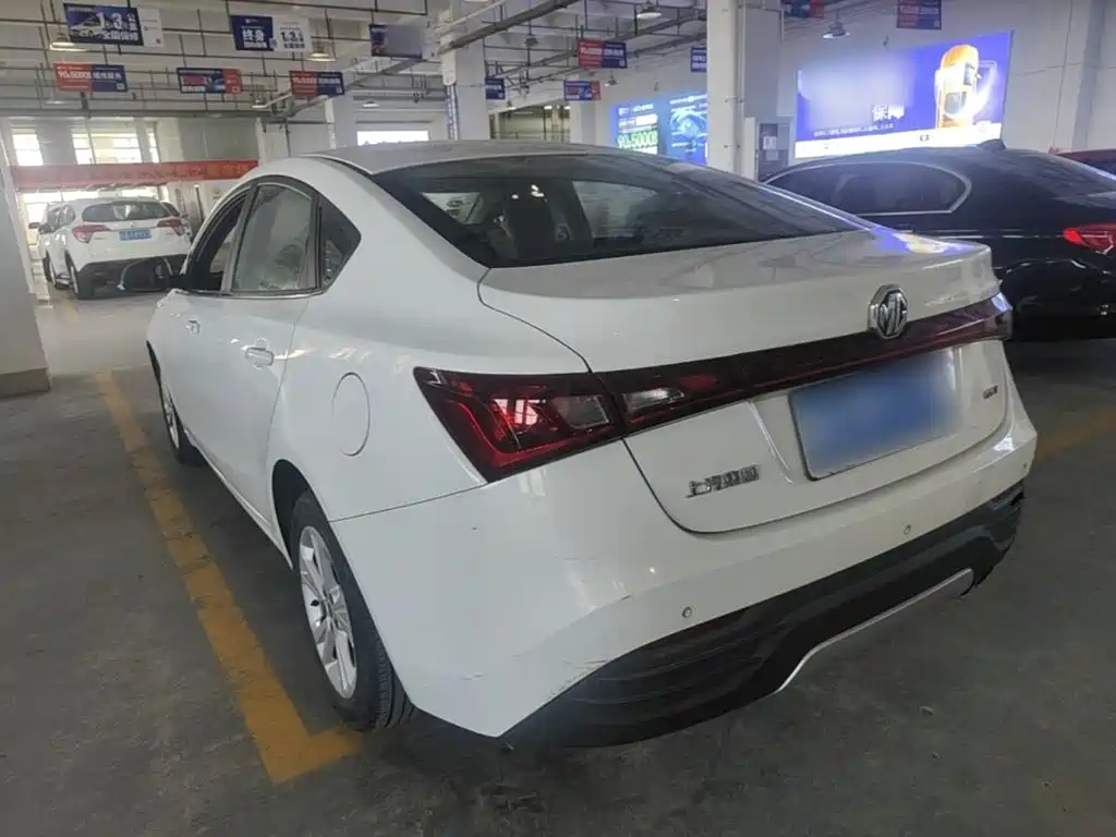 MG GT 2016 2016 Model 1.5L Automatic Premium Luxury Edition