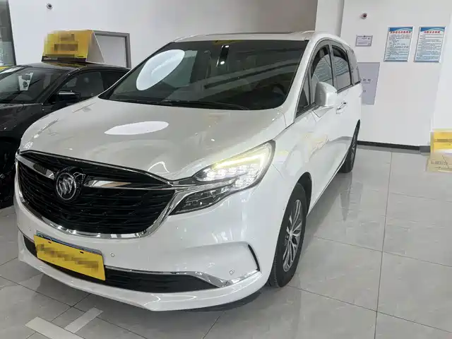 Buick GL8 2021