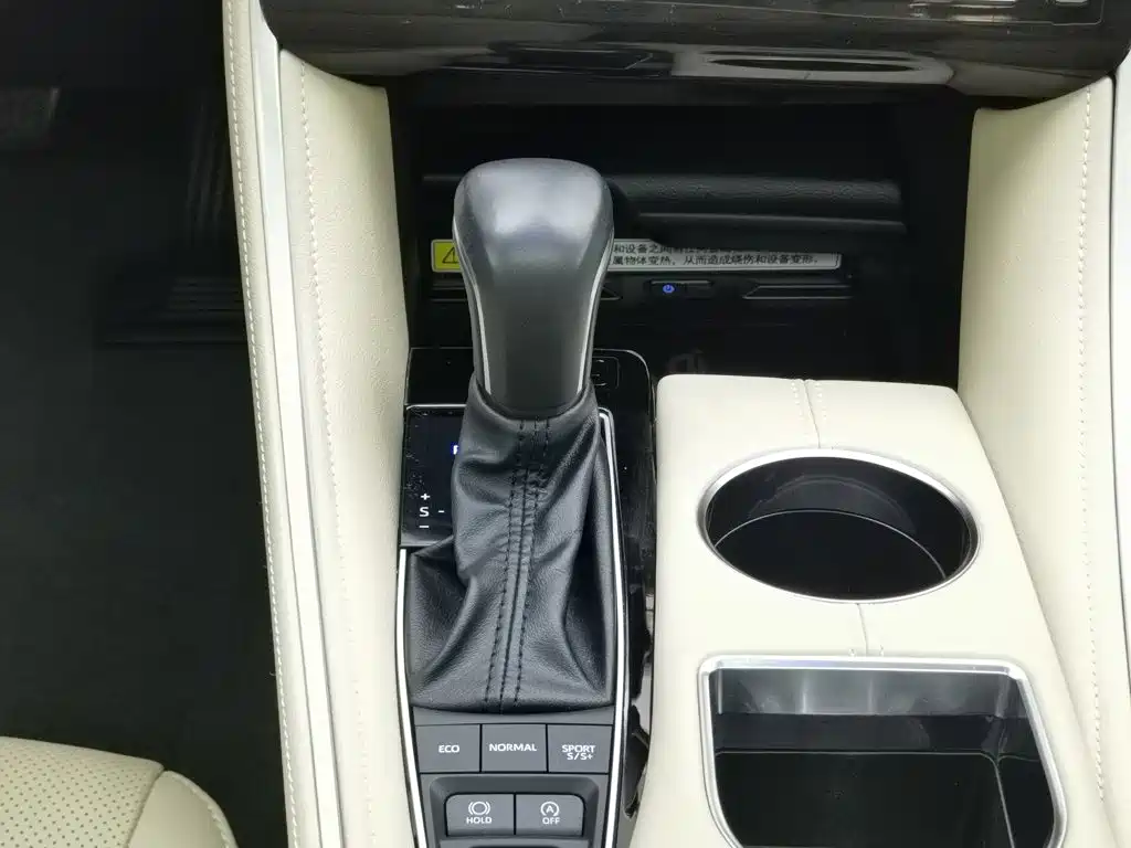 Toyota Avalon, миниатюра 13